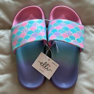 Elli by Capelli Girls Slides